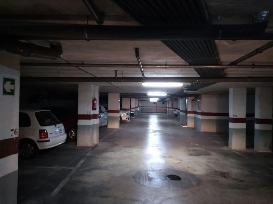 Apartamento + Parking En El Centro De Cartagena Luaran gambar